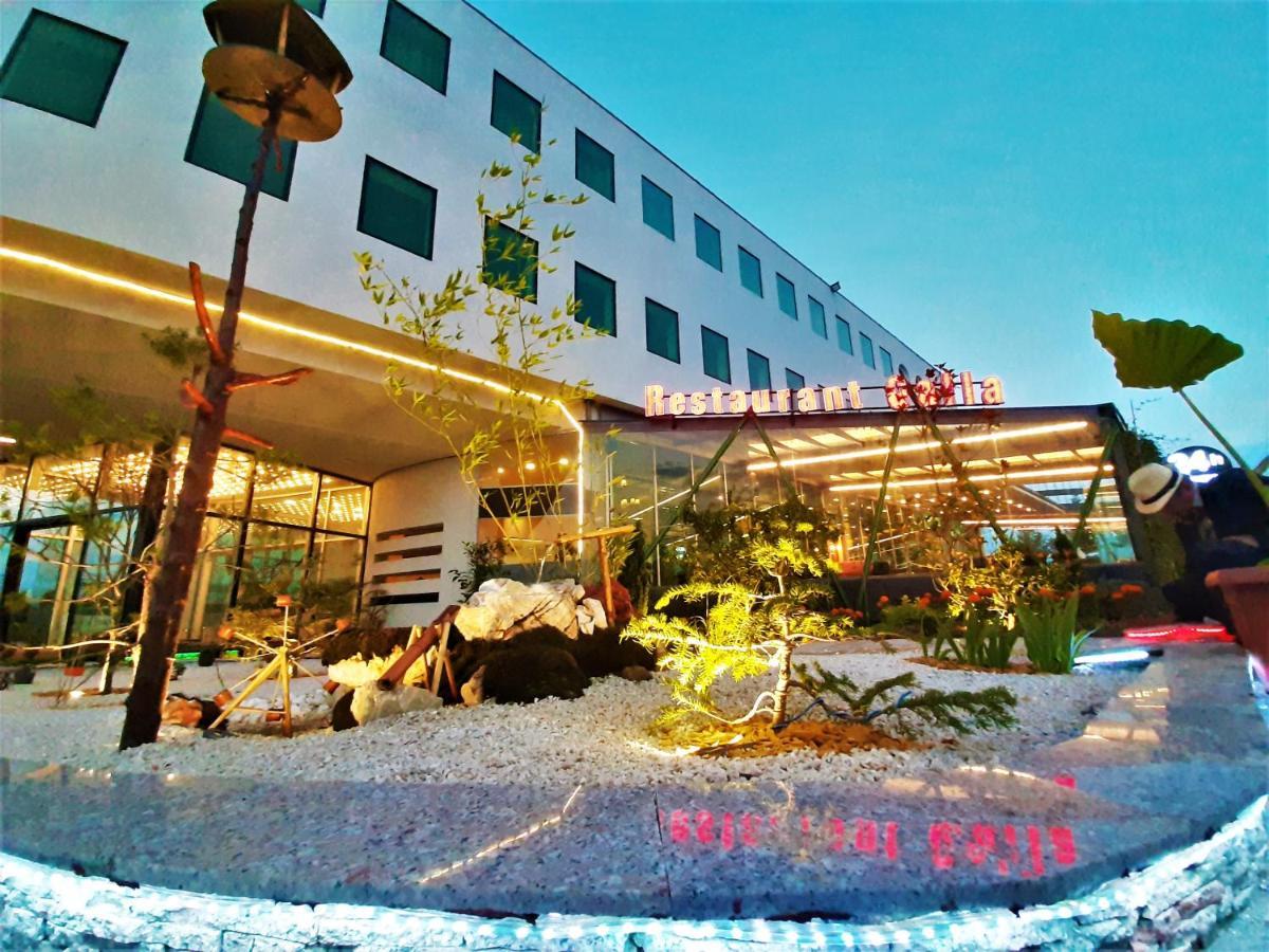 Best Western Hotel Galla Sllatine e Madhe Eksteriør bilde